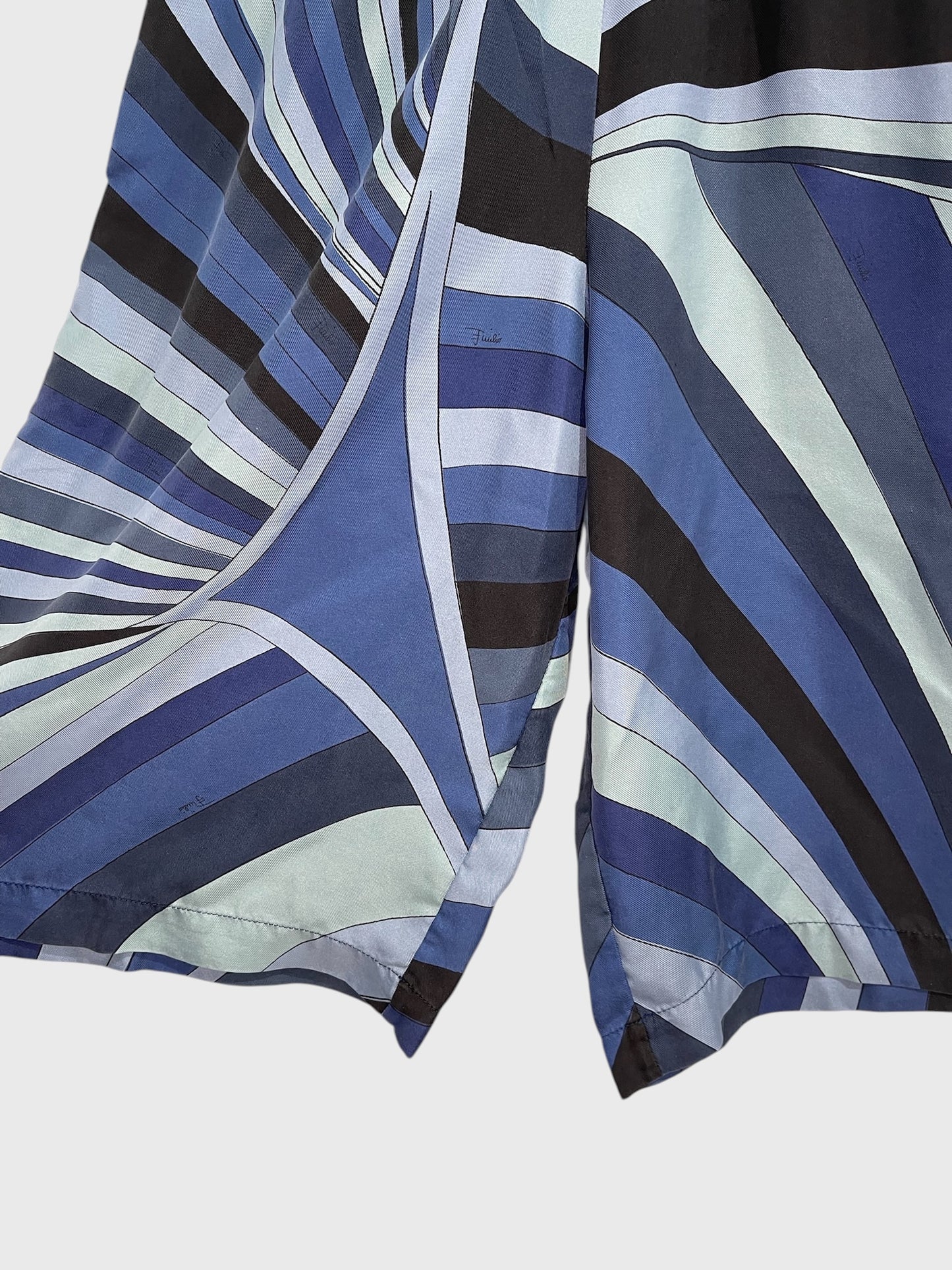 Short Pucci bleu T.XS