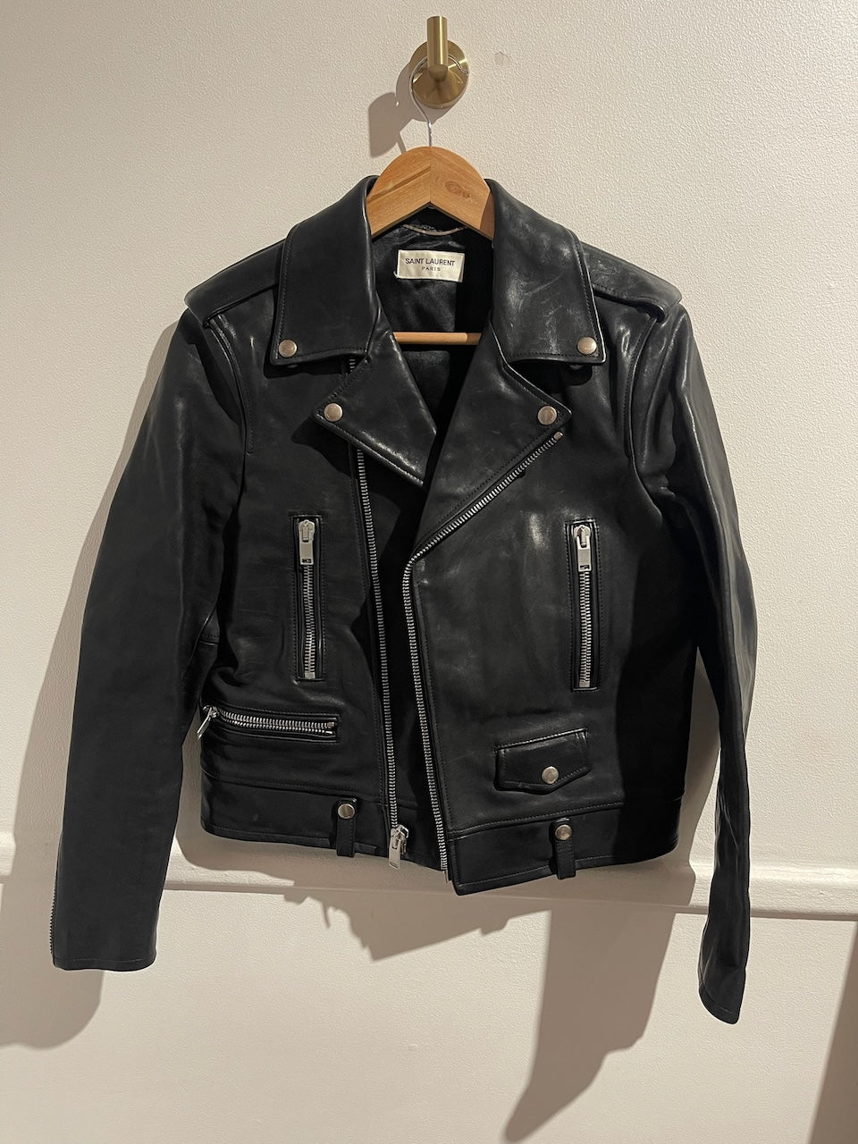 Perfecto Saint Laurent noir T.42