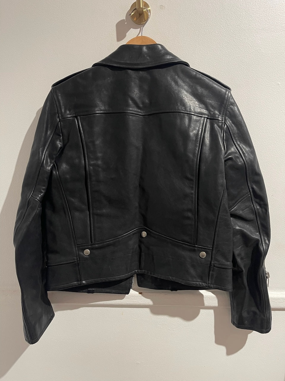 Perfecto Saint Laurent noir T.42