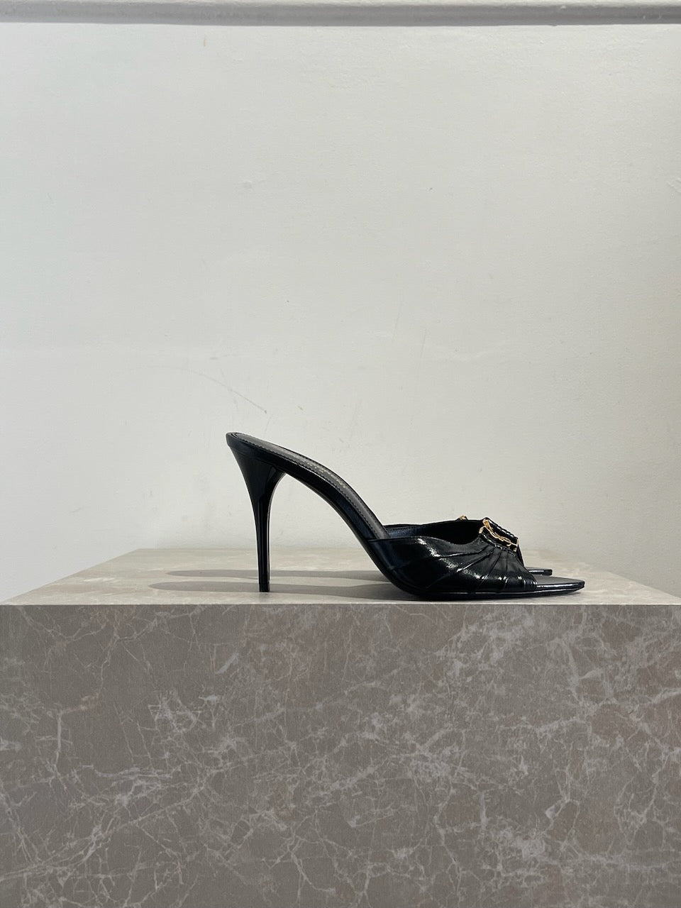 Mules Saint Laurent noires T.37,5