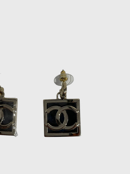 Boucles d'oreilles Chanel CC