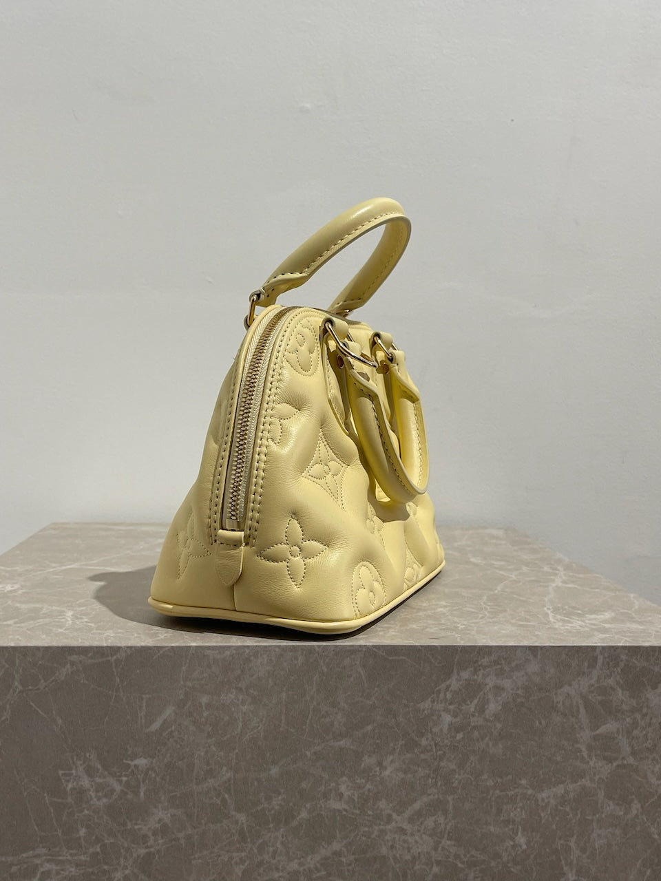 Sac Louis Vuitton BB Alma jaune NEUF