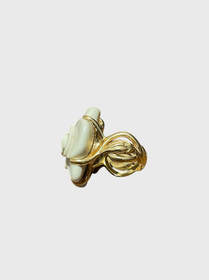 Bague Chanel Camélia