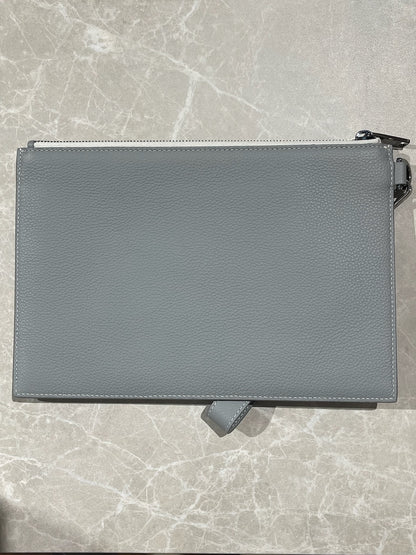 Pochette Dior grise NEUVE