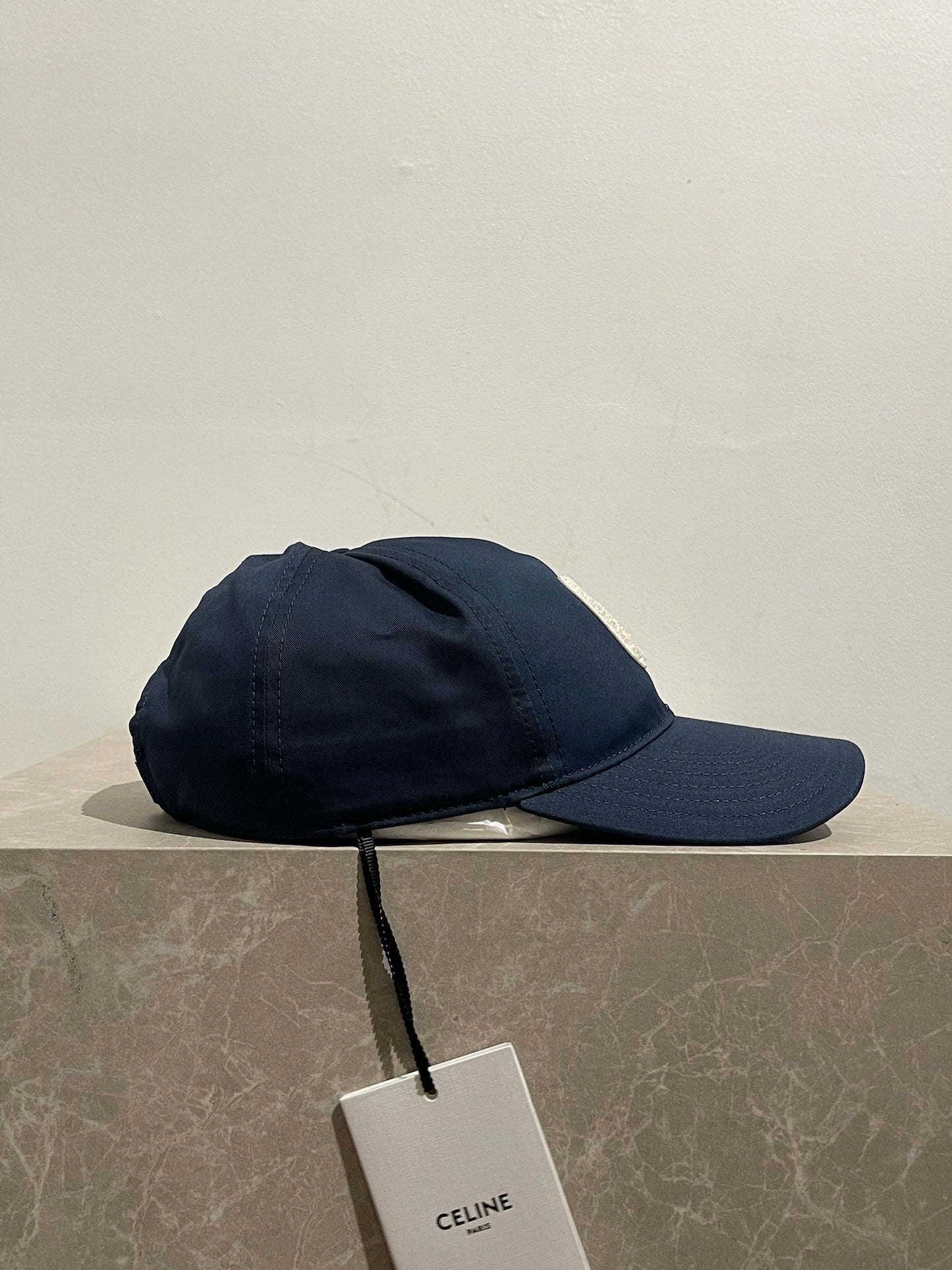 Casquette Celine bleu marine T.M