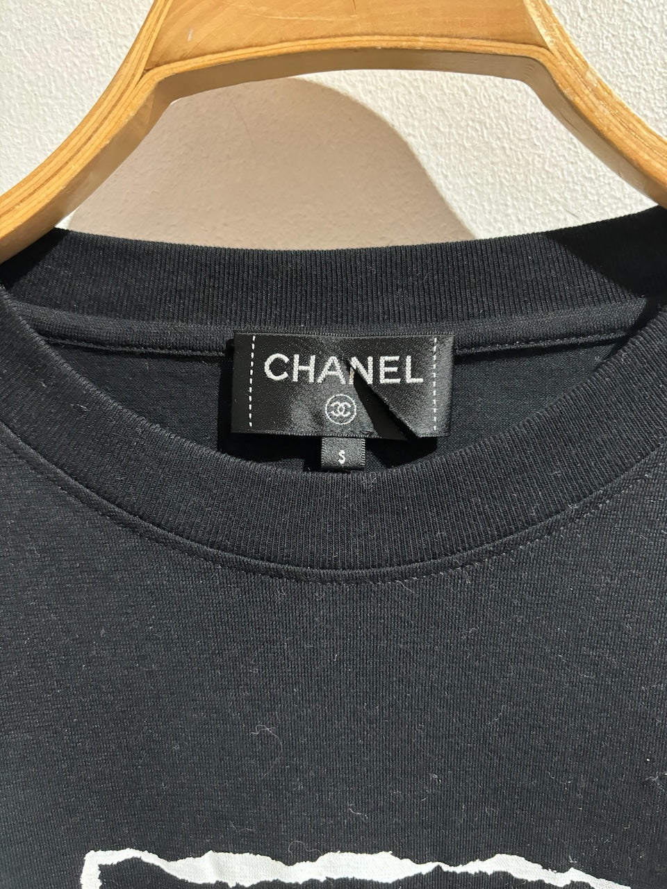 T-shirt Chanel noir T.S NEUF