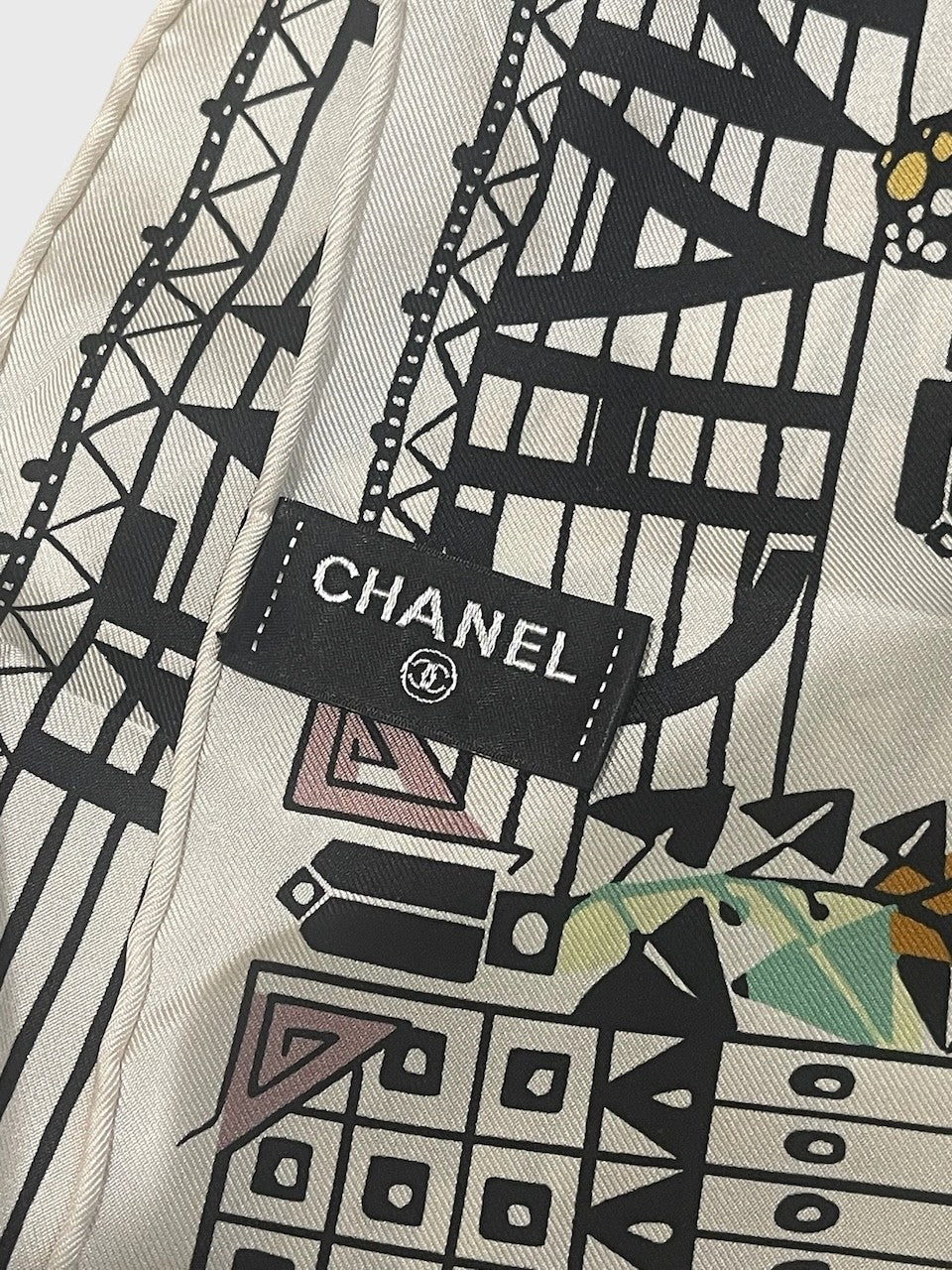 Foulard Chanel New York blanc