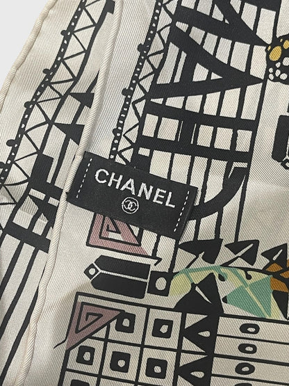 Foulard Chanel New York blanc