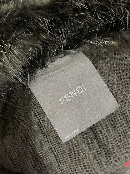 Manteau Fendi fourrure noire T.36