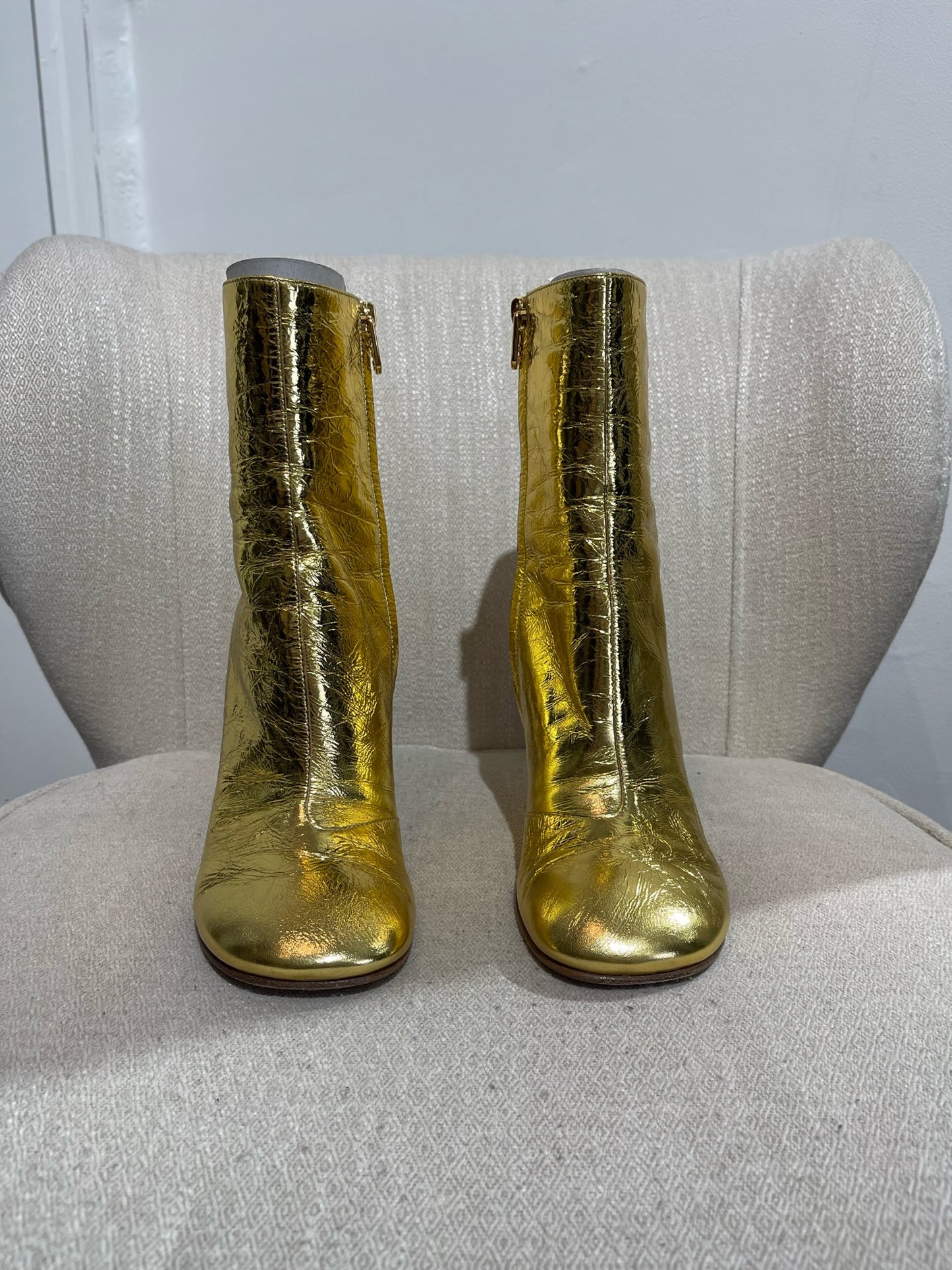 Boots Fendi dorées T.38