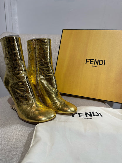 Boots Fendi dorées T.38