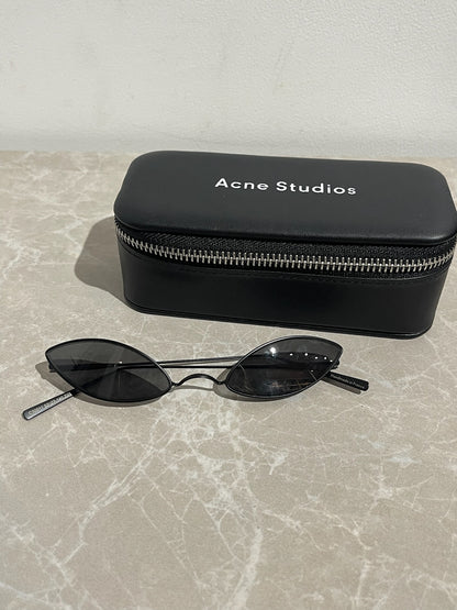 Lunettes de soleil Acne Studios
