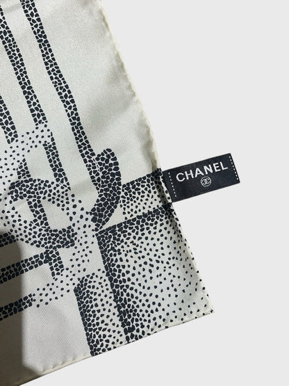 Foulard Chanel pois écru