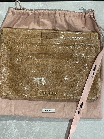 Pochette Miu Miu camel