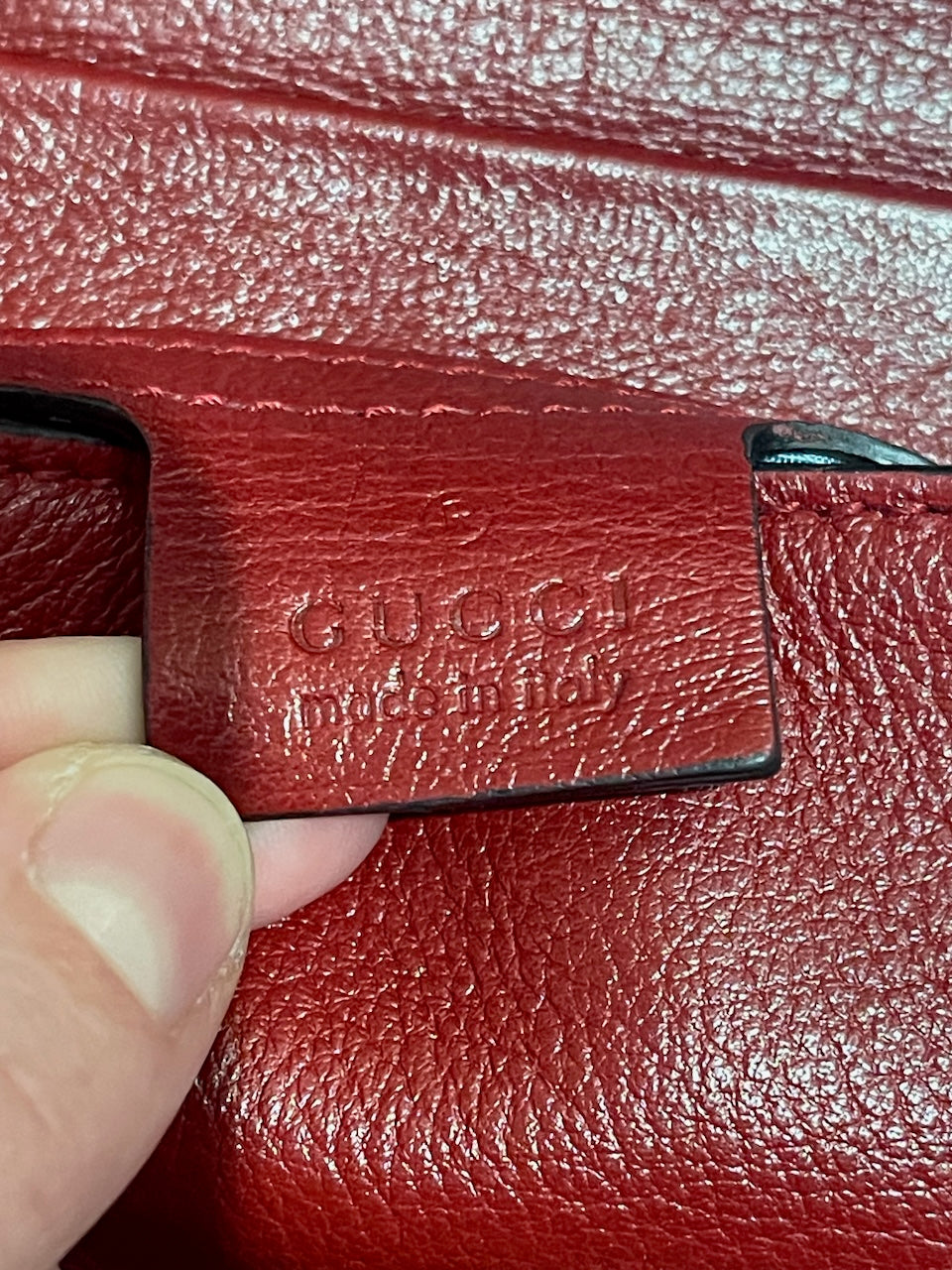 Sac Gucci Thiara rouge et noir