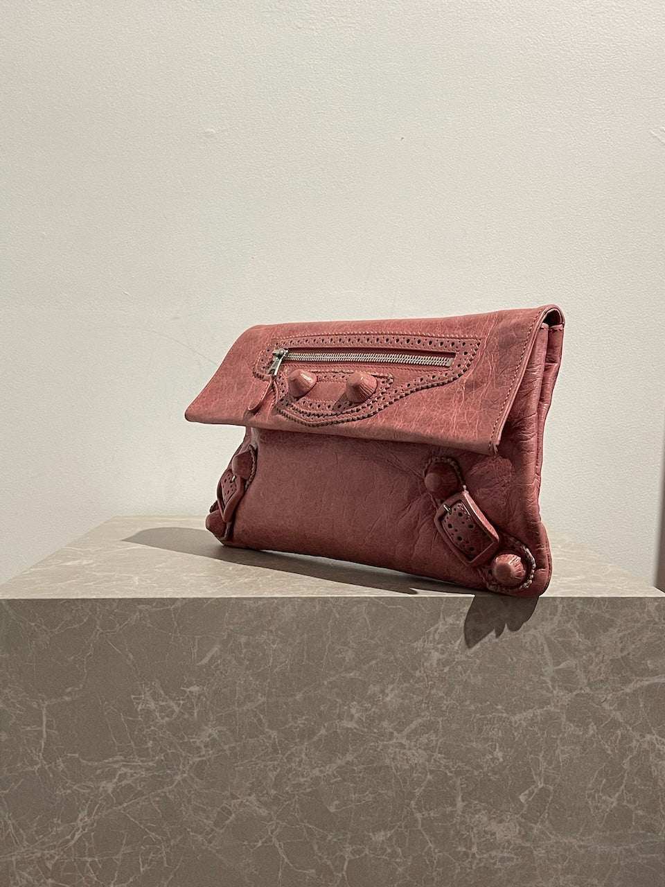 Pochette Balenciaga Envelop rose