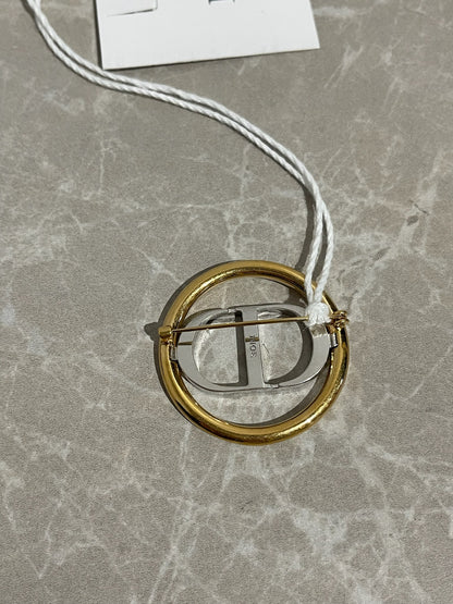 Broche Dior 30 Montaigne
