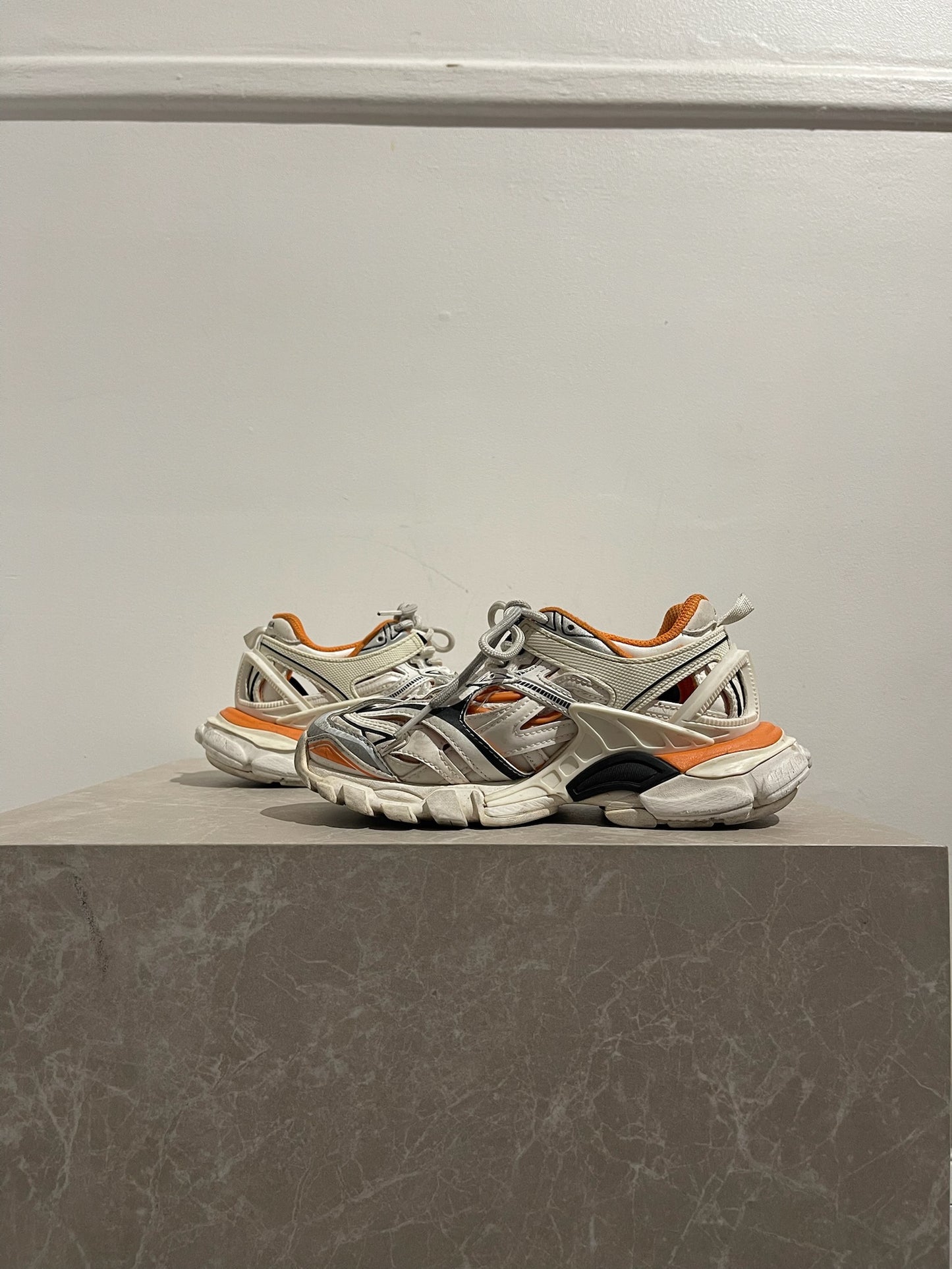 Baskets Balenciaga Track 2 T.29