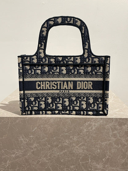 Sac Dior Mini Book Tote NEUF