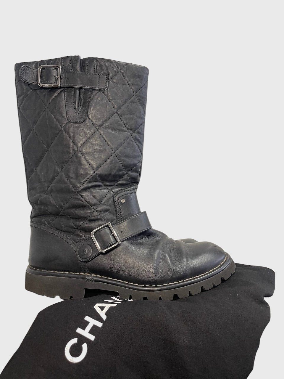 Bottes Chanel noires T.40