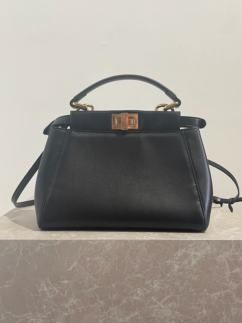 Sac Fendi Peekaboo Mini noir