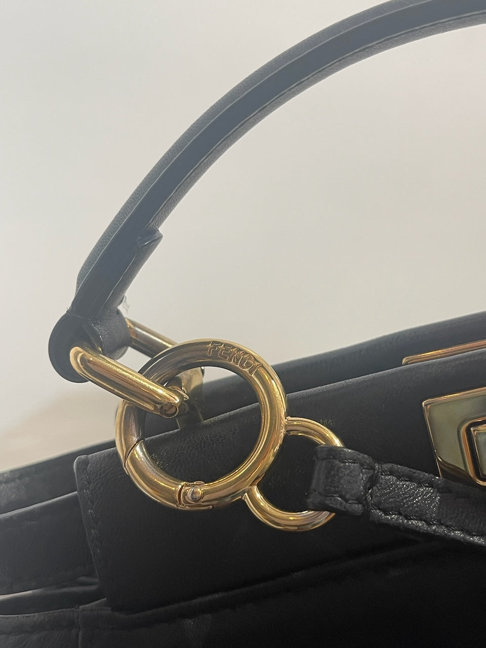 Sac Fendi Peekaboo Mini noir