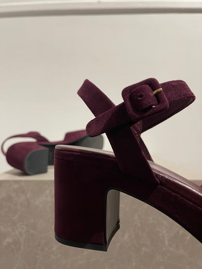 Sandales Prada bordeaux T.37,5