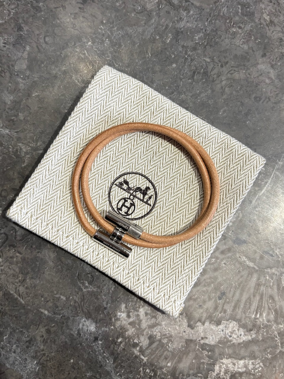Bracelet Hermès Tournis beige T.5 NEUF