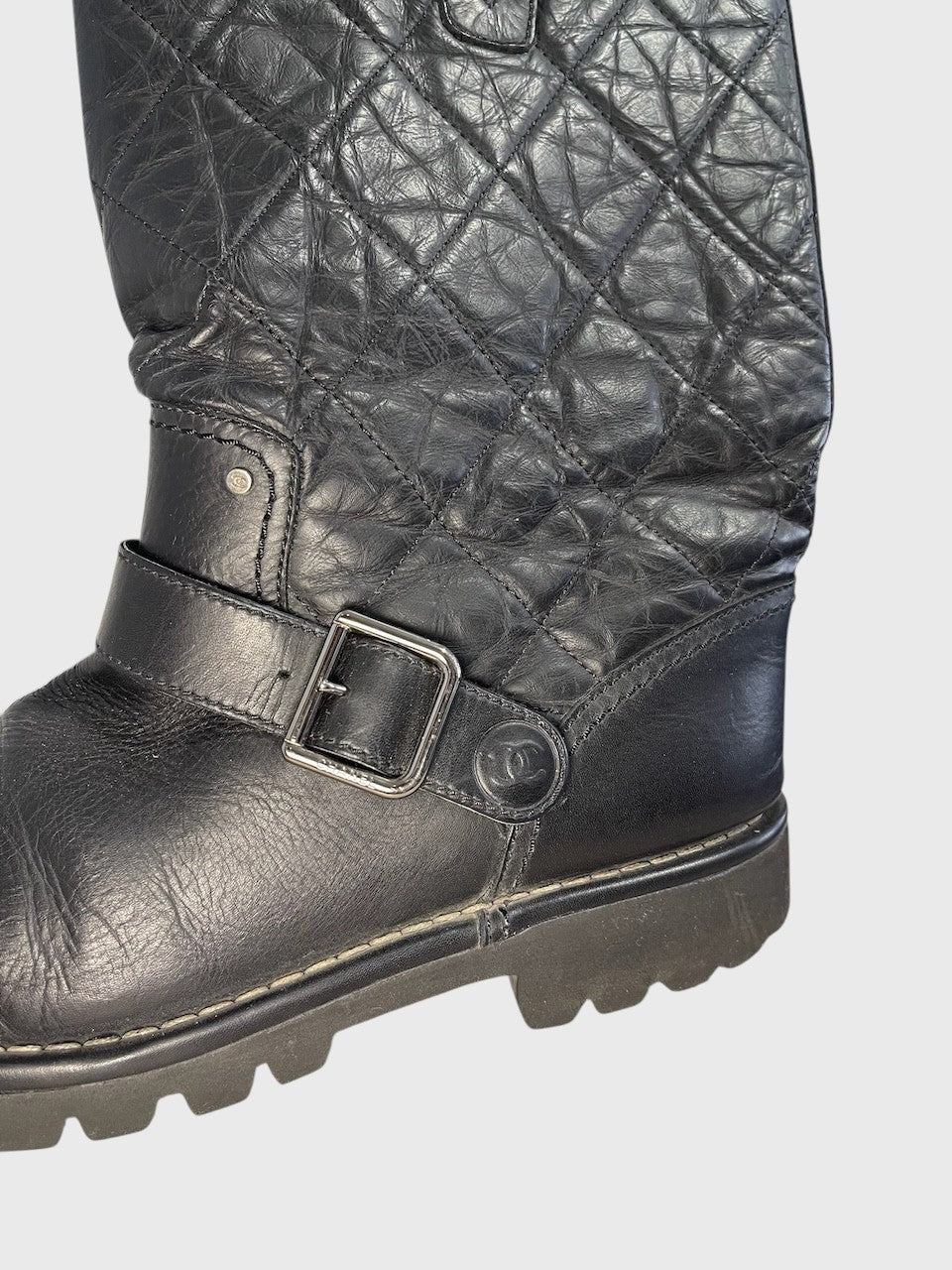 Bottes Chanel noires T.40