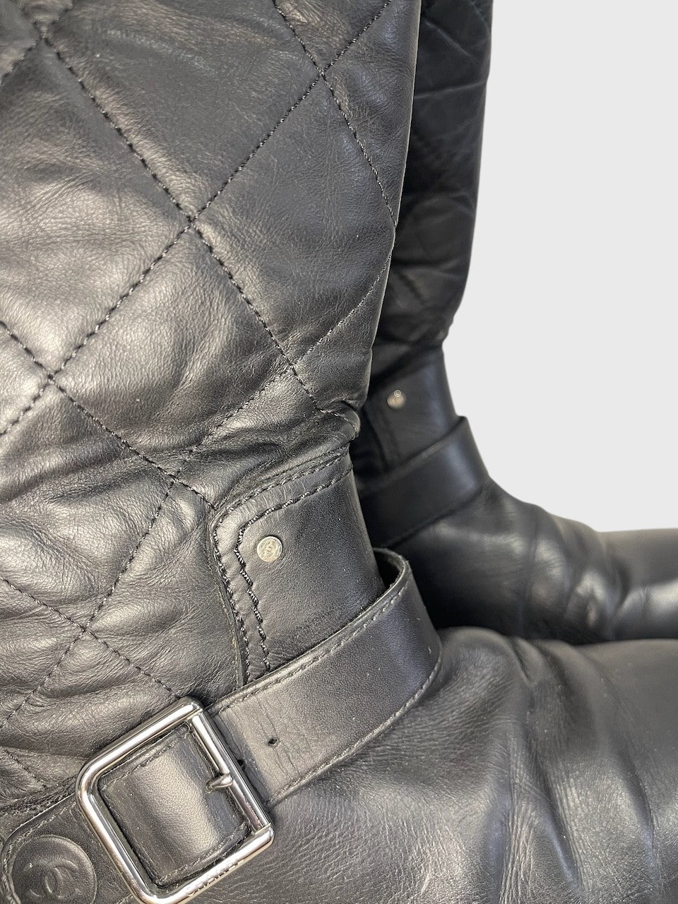 Bottes Chanel noires T.40