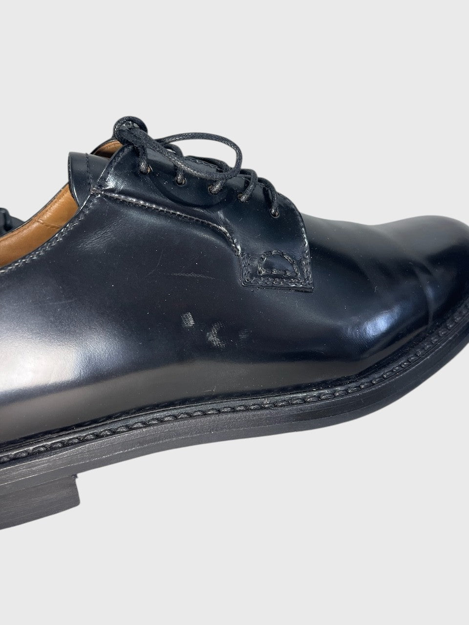 Derbies Church's noirs T.39