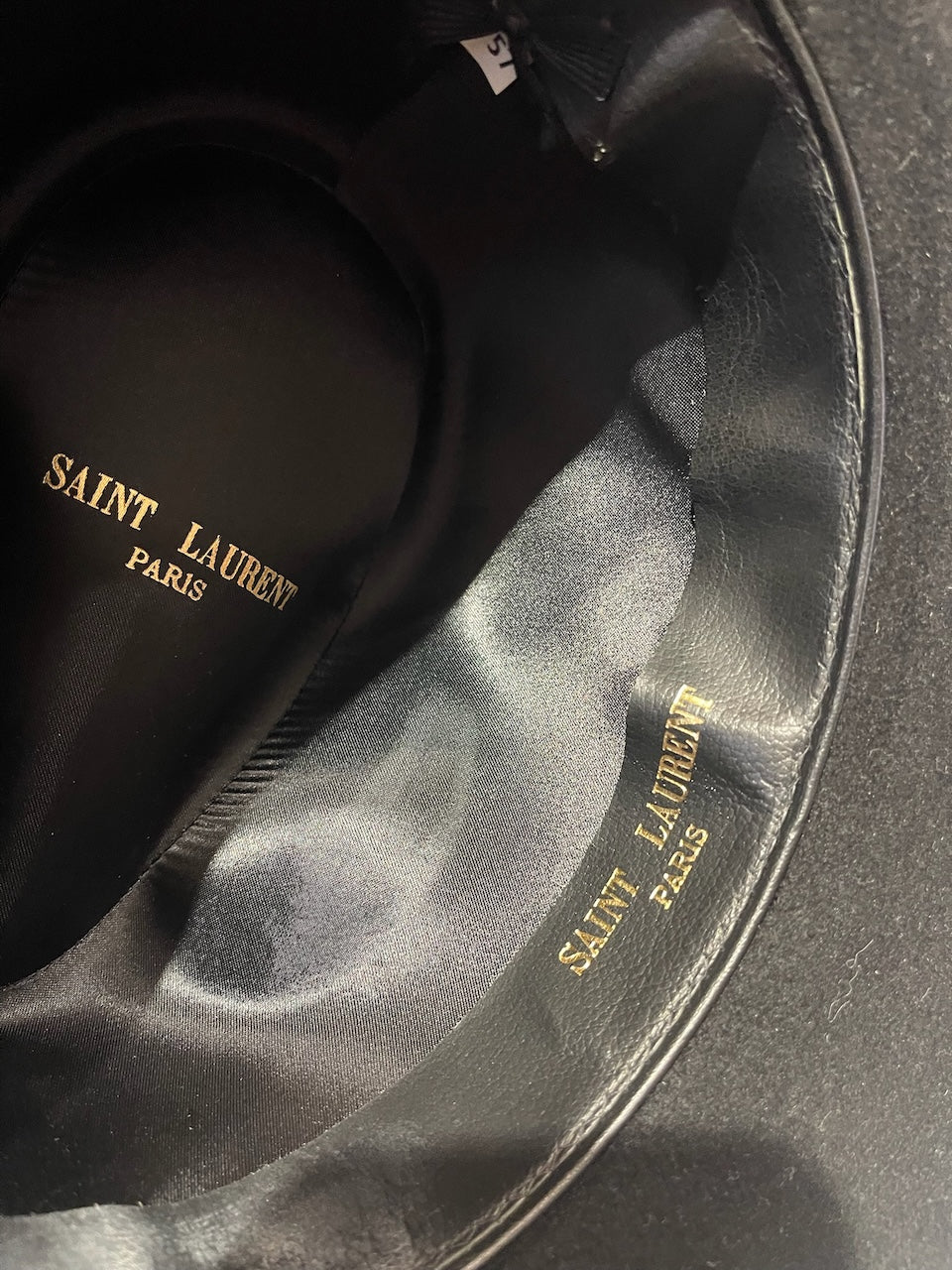 Chapeau Saint Laurent noir T.57