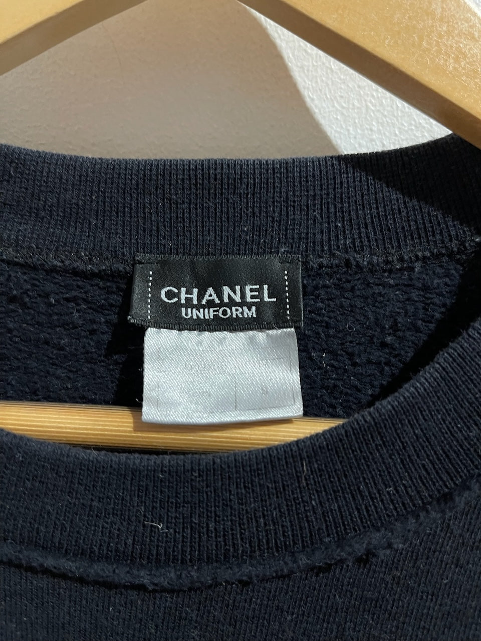 Sweat Chanel noir T.S