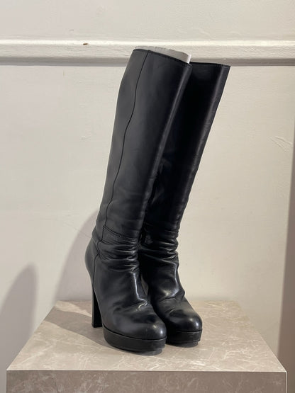 Bottes Yves Saint Laurent noires T.38