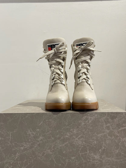 Bottines Prada beige T.38