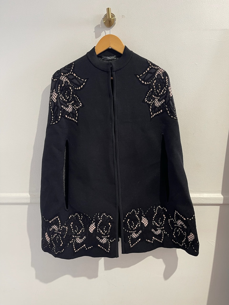 Cape Alexander McQueen noire T.S