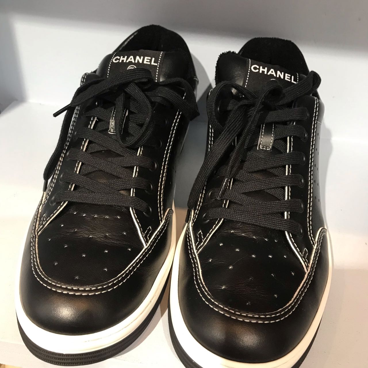 Chaussures homme chanel best sale