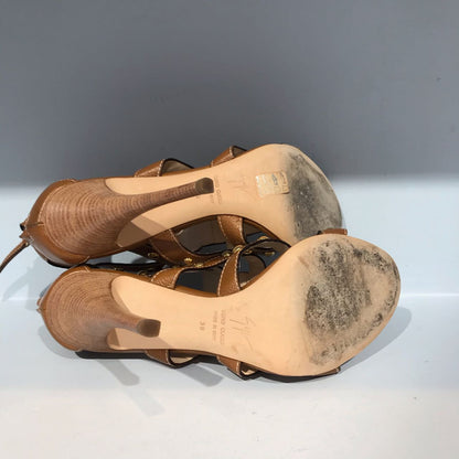 Sandales Giuseppe Zanotti camel T.39