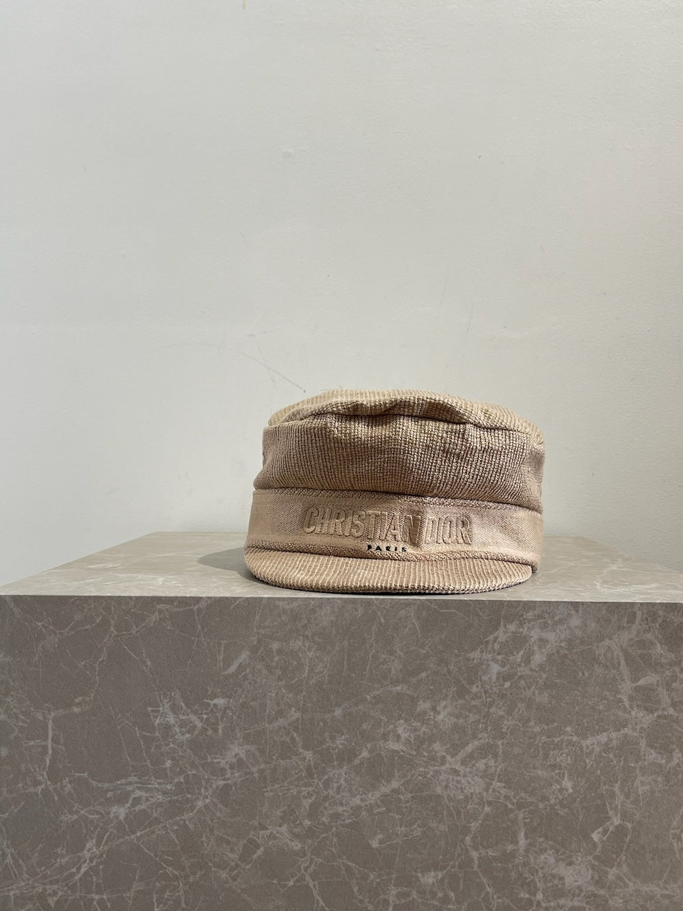 Casquette Dior beige T.57