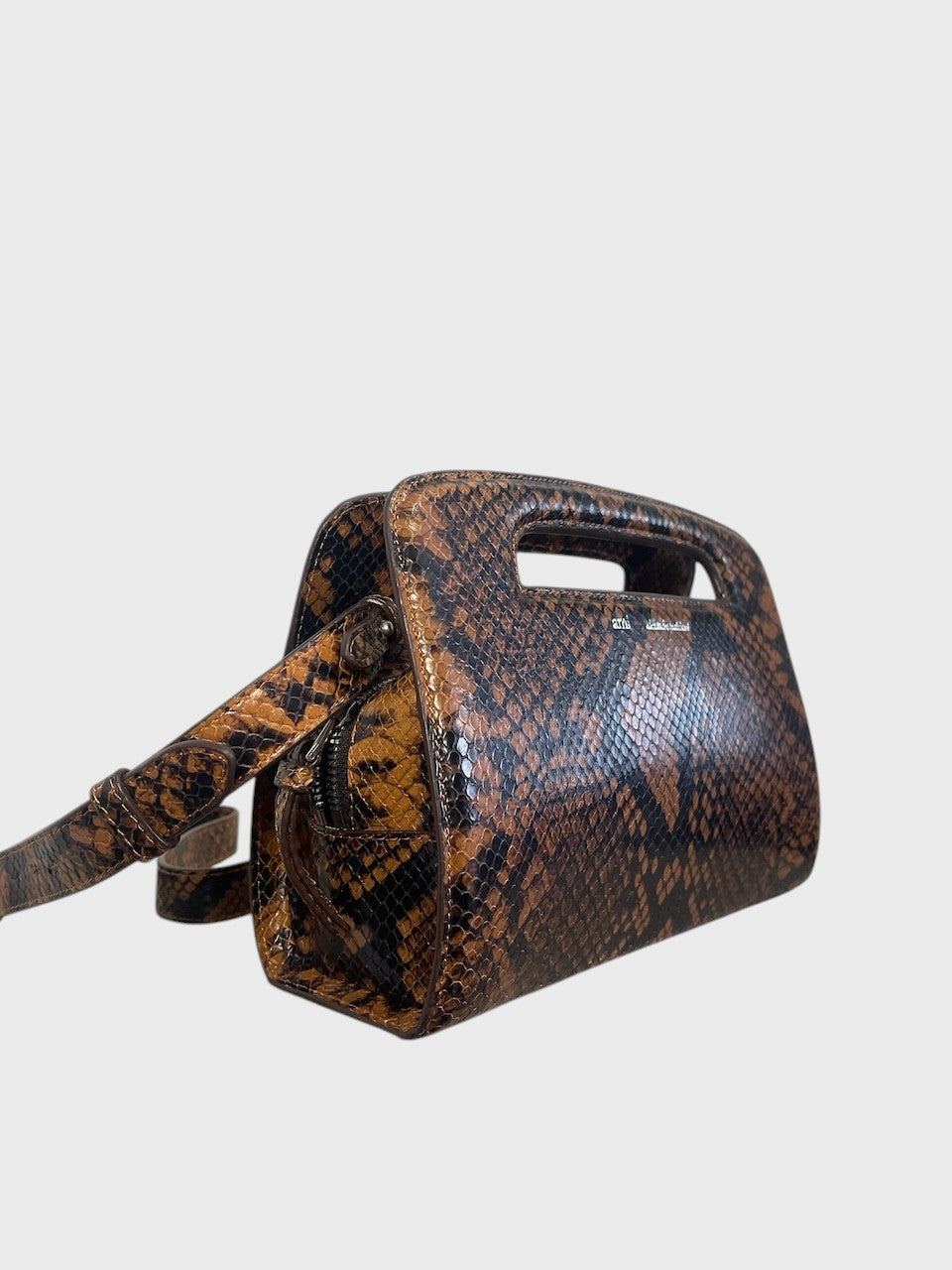 Sac Ami Paris en pyhton