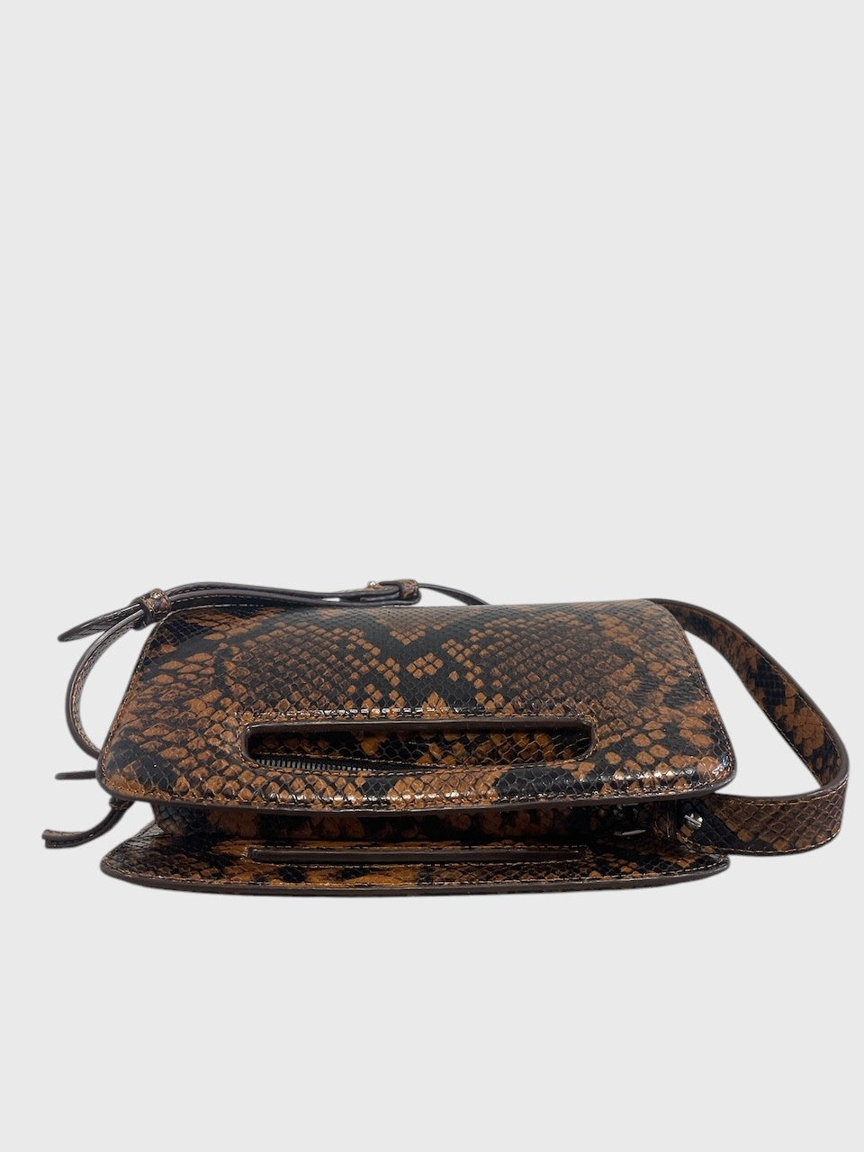 Sac Ami Paris en pyhton