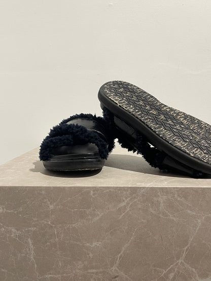 Sandales Marni fourrées T.38,5