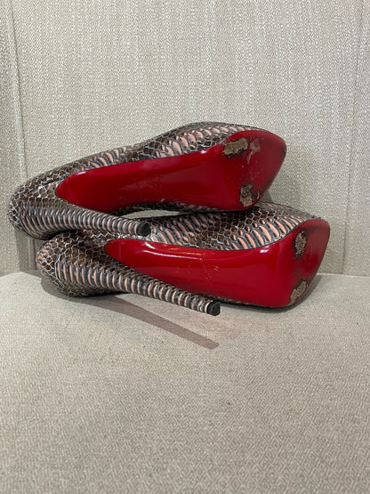 Escarpins Christian Louboutin python T.41