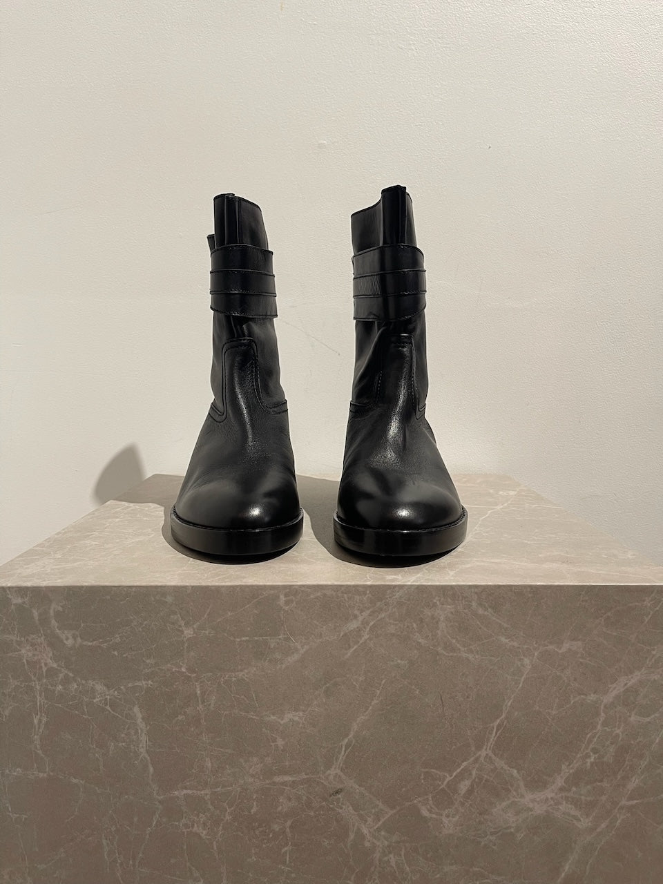 Bottines Céline noires T.40