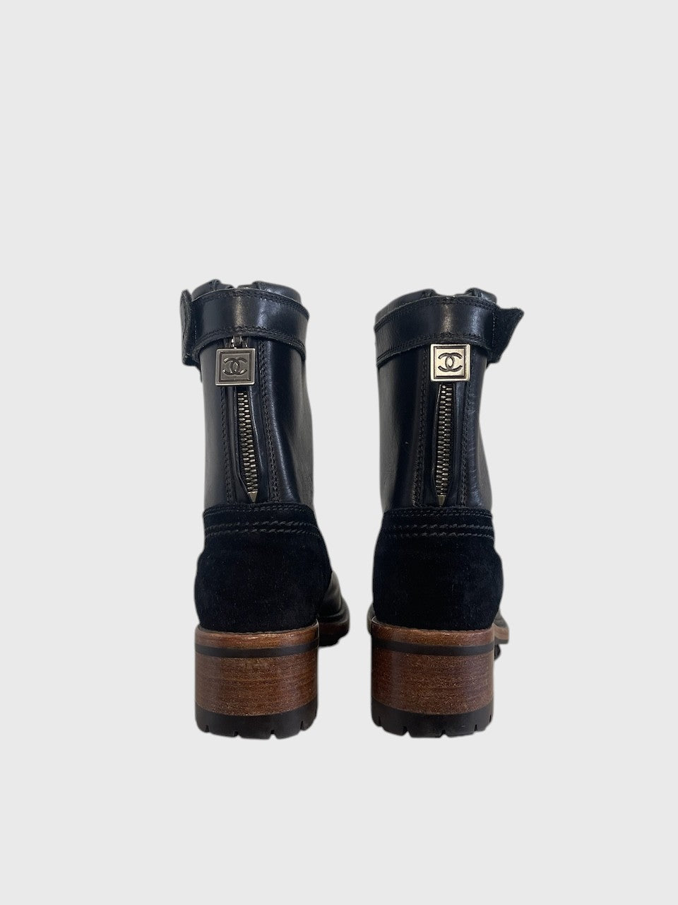 Bottines Chanel noires T.36,5