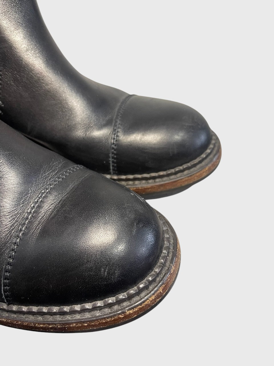 Bottines Chanel noires T.36,5