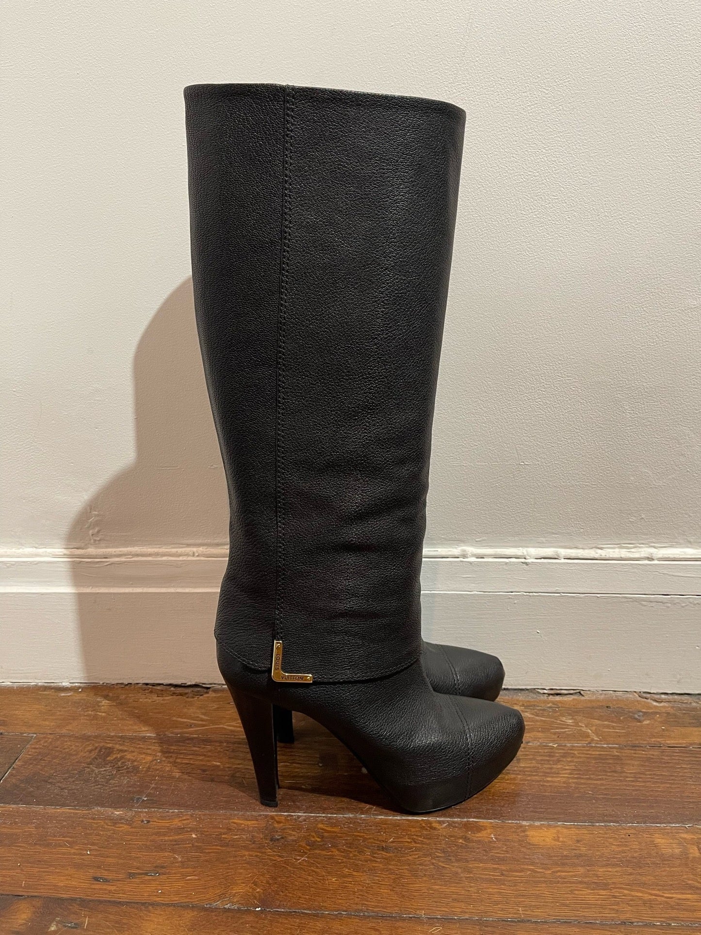 Bottes Louis Vuitton noires T.40,5