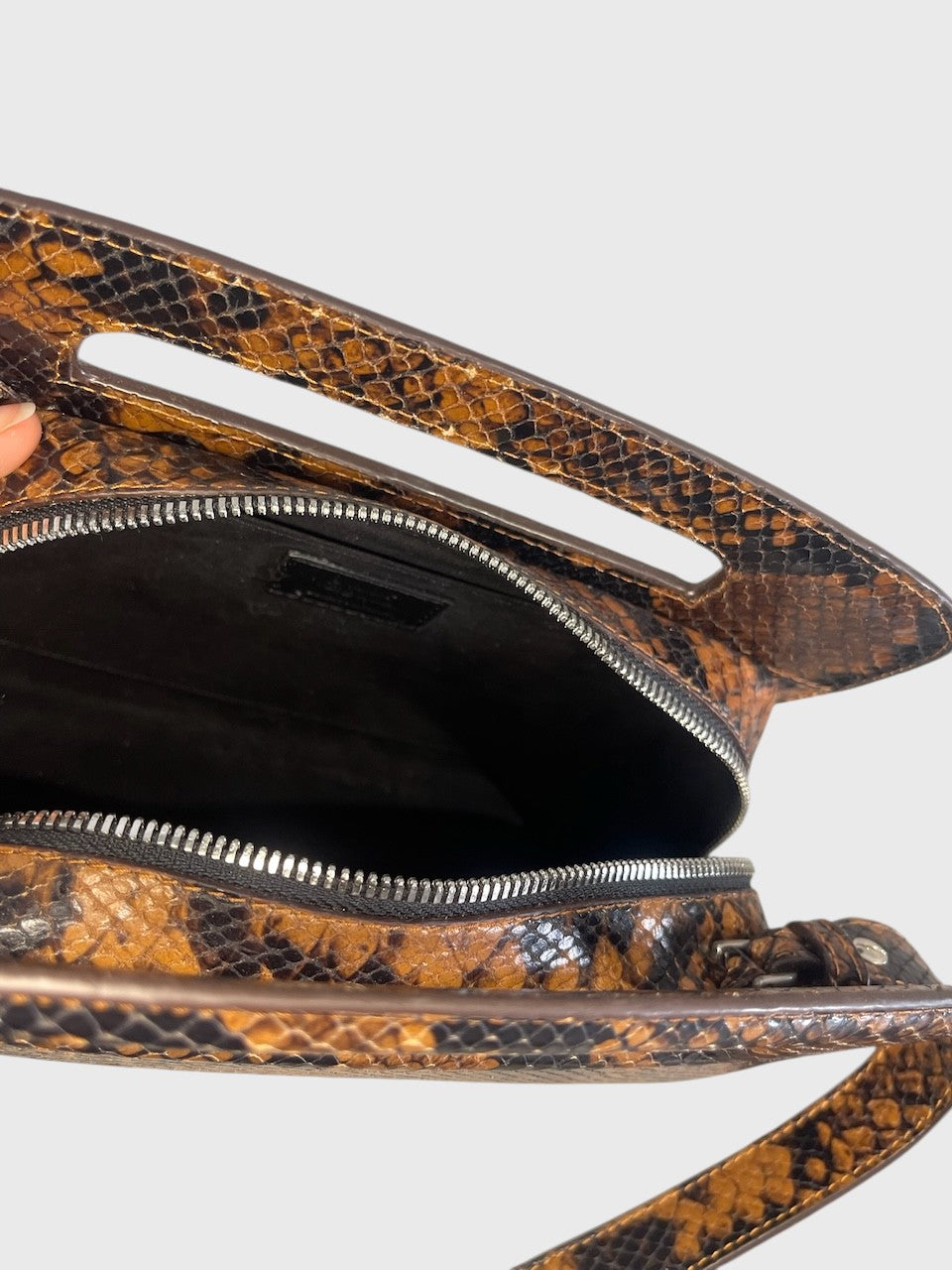 Sac Ami Paris en pyhton