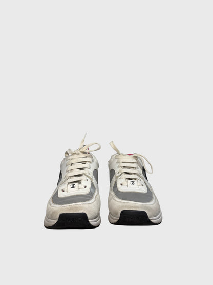Baskets Chanel blanches T.35