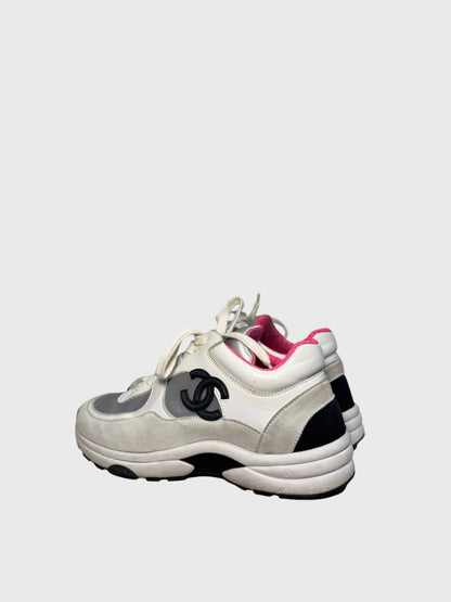 Baskets Chanel blanches T.35